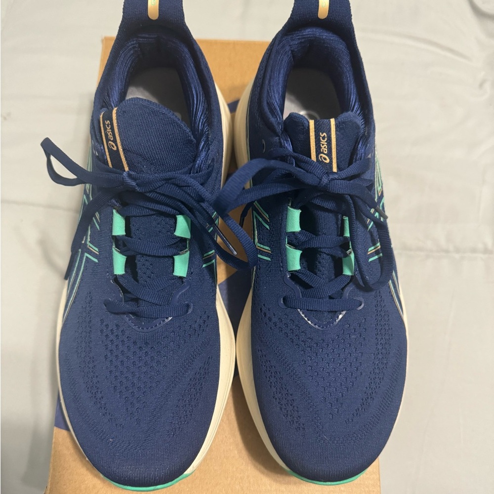 ASICS Gel-Nimbus 26 Women’s 9.5